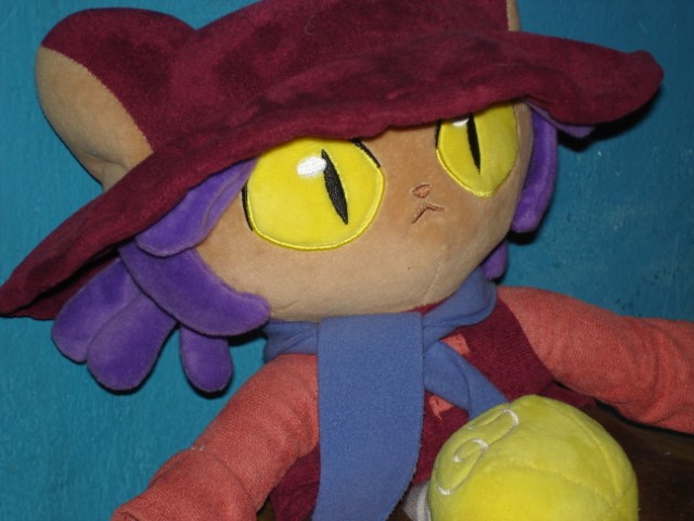 a picture of a plush of Niko, from Oneshot